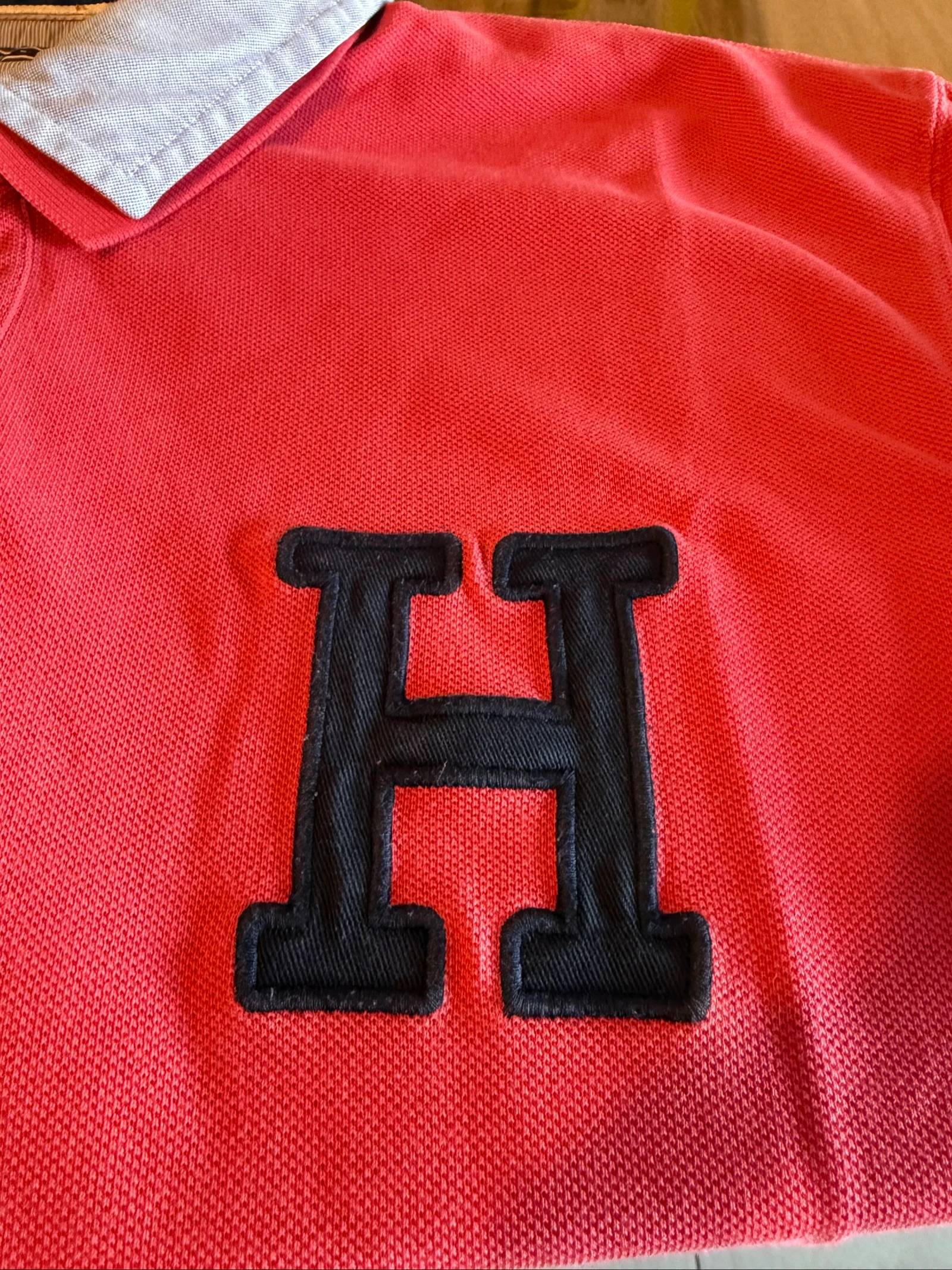 Men's Tommy Hilfiger XXL embroidered college style polo – Perfect condition – photo 5